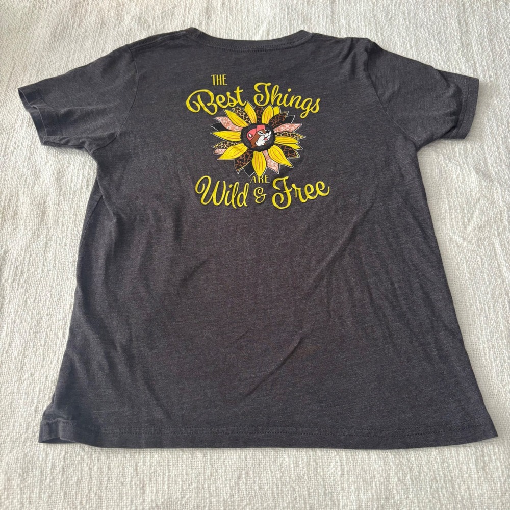 Buc-ee's Kids Charcoal Gray Wild & Free Sunflower Graphic T-Shirt YL